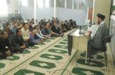 انتقاد از رسوم غلط مردم/ رواج فرهنگ مصرف گرایی را نوعی نفوذ دشمن نامیدند.