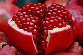۷ دلیل برای خوردن انار اون هم در شب یلدا