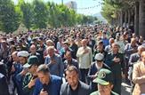 تشییع پیکر شهید  ۲۲ ساله‌ «سینا آراسته» در یاسوج|وداع پدر با تک فرزندش|فیلم